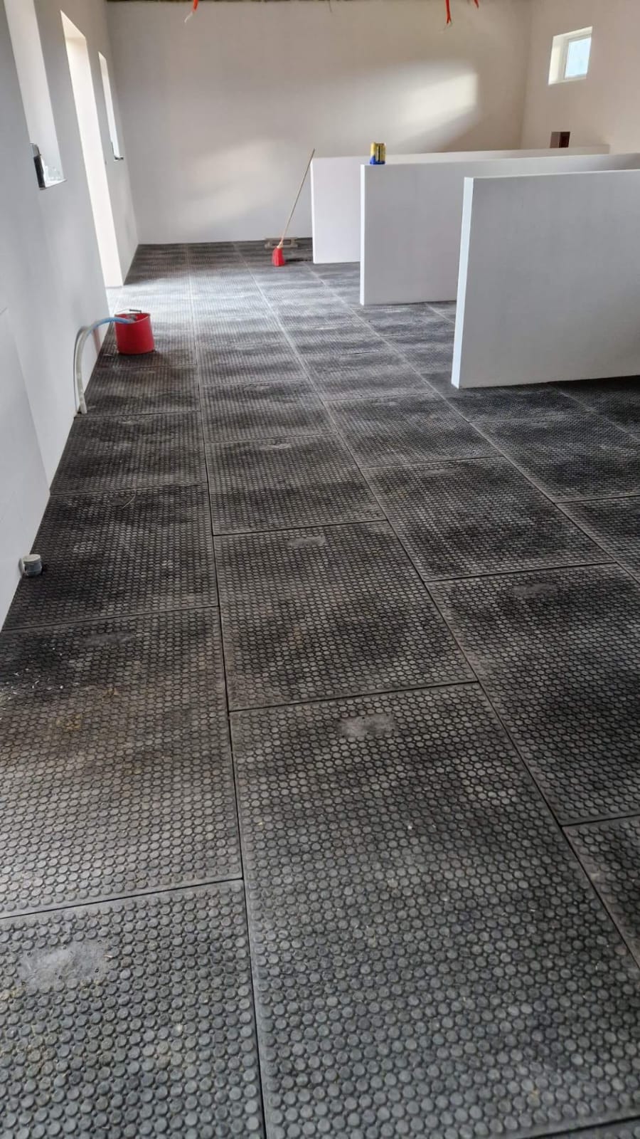 idéal pour écuries, boxes à chevaux, aires de lavage et couloirs